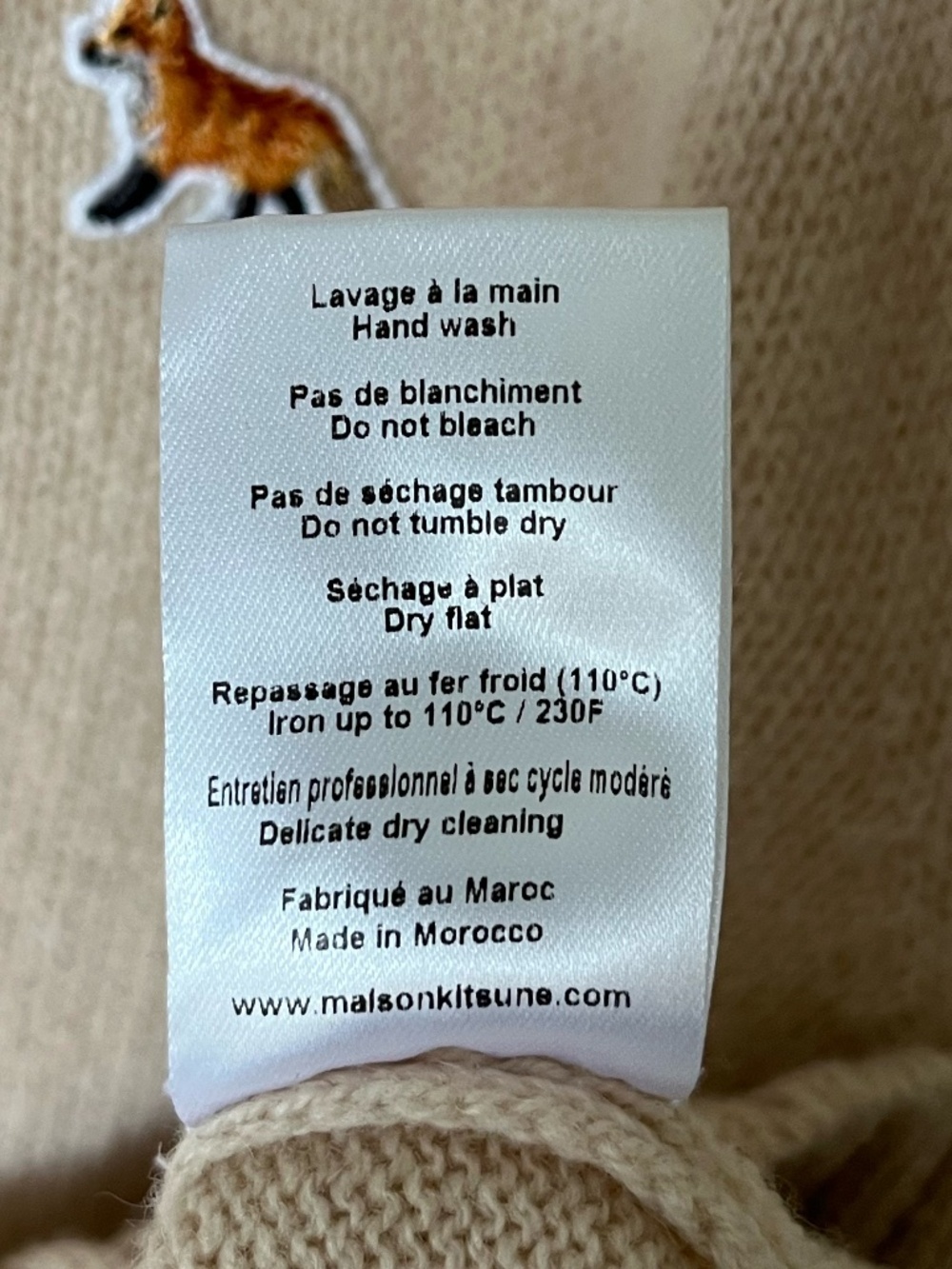 MAISON KITSUNÉ PARIS | Women's Natural Maison Kitsuné Baby Fox Boxy Cardigan - Picture 14 of 14